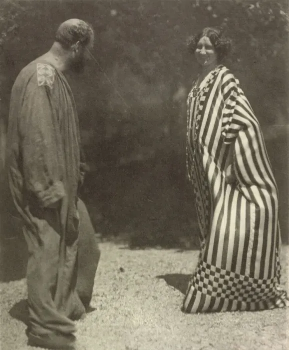 Framed Print : Gustav Klimt and Emilie Floge, c. 1909. Creator: Bohler, Heinrich (1881-1940) Framed Print : Gustav Klimt and Emilie Floge, c. 1909. Creator: Bohler, Heinrich (1881-1940)