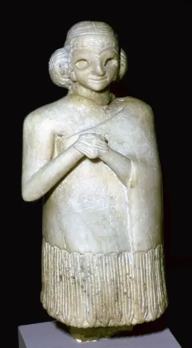 Framed Print : Gypsum statue of a woman Framed Print : Gypsum statue of a woman