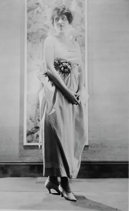 Framed Print : Gypsy O'Brien, between c1915 and c1920. Creator: Bain News Service Framed Print : Gypsy O'Brien, between c1915 and c1920. Creator: Bain News Service