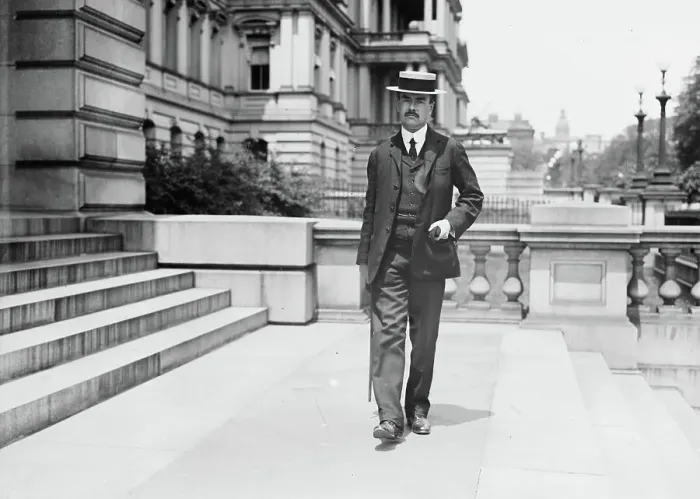 Framed Print : H. Percival Dodge, between c1910 and c1915. Creator: Bain News Service Framed Print : H. Percival Dodge, between c1910 and c1915. Creator: Bain News Service