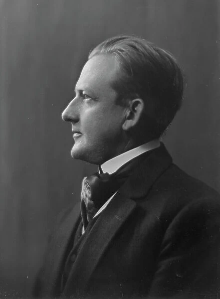 Hadley, Henry, Mr. portrait photograph, 1916. Creator: Arnold Genthe