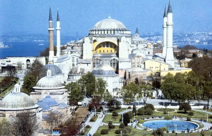 Framed Print : Hagia Sophia, Istanbul (Constantinople), Turkey, 1980s Framed Print : Hagia Sophia, Istanbul (Constantinople), Turkey, 1980s