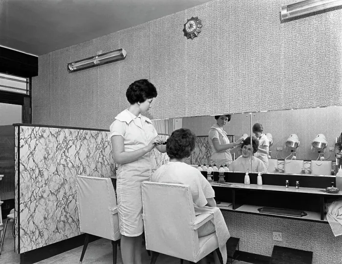 Framed Print : Hairdressers salon, Armthorpe, near Doncaster, South Yorkshire, 1961 Framed Print : Hairdressers salon, Armthorpe, near Doncaster, South Yorkshire, 1961