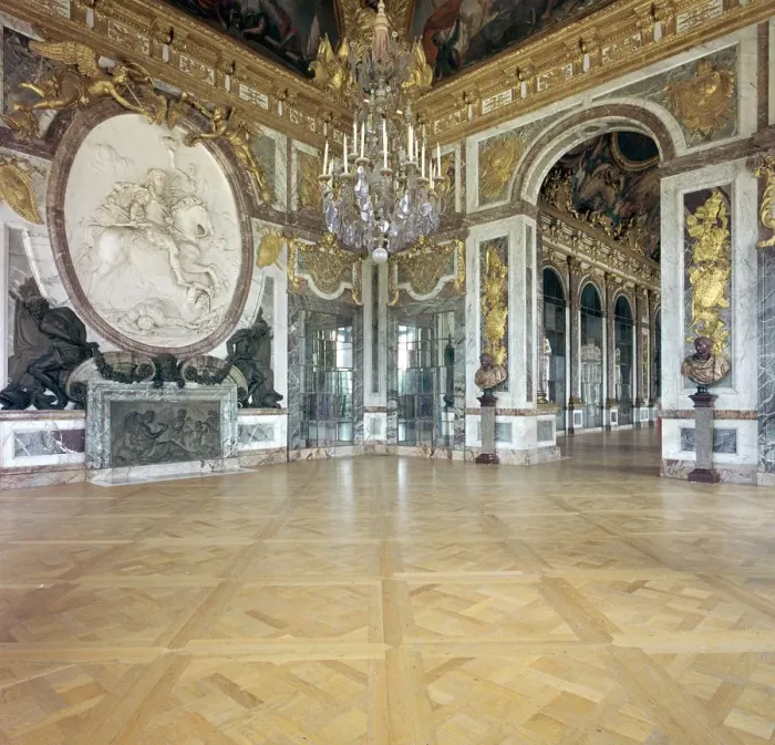 Framed Print : Hall of War at Versailles, 17th century Framed Print : Hall of War at Versailles, 17th century