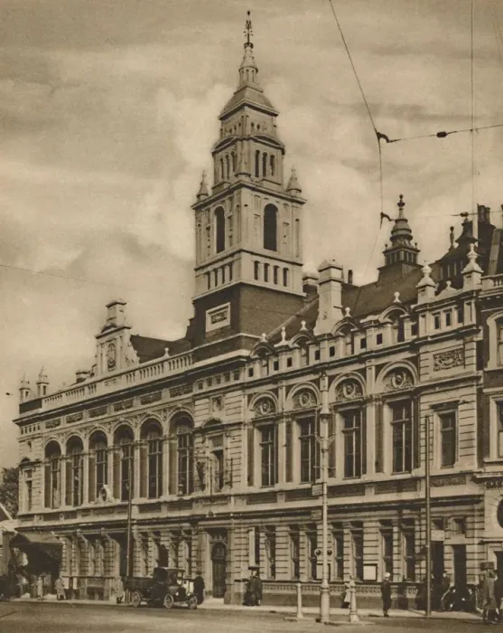 Framed Print : Hammersmith Town Hall from Hammersmith Broadway, c1935. Creator: Donald McLeish Framed Print : Hammersmith Town Hall from Hammersmith Broadway, c1935. Creator: Donald McLeish