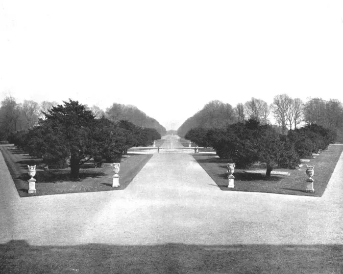 Framed Print : Hampton Court Palace Gardens, Richmond, London, 1894. Creator: Unknown Framed Print : Hampton Court Palace Gardens, Richmond, London, 1894. Creator: Unknown
