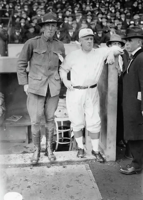 Framed Print : Hank Gowdy in military uniform with manager John McGraw, New York NL (baseball), 1917. Creator: Bain News Service Framed Print : Hank Gowdy in military uniform with manager John McGraw, New York NL (baseball), 1917. Creator: Bain News Service