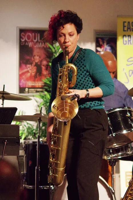 Framed Print : Hannah Horton, Hannah Horton Quartet, East Grinstead Jazz Club, West Suusex, Jan 2025. Creator: Brian O'Connor. Hannah Horton, Hannah Horton Quartet, East Grinstead Jazz Club, West Suusex, Jan 2025. Creator: Brian O'Connor