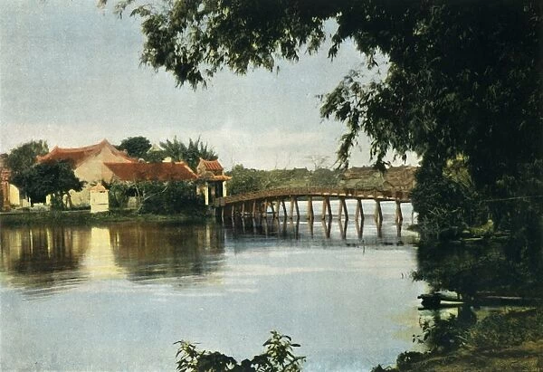 Hanoi. Le Petit Lac, (Hanoi. The Small Lake), 1900. Creator: Unknown
