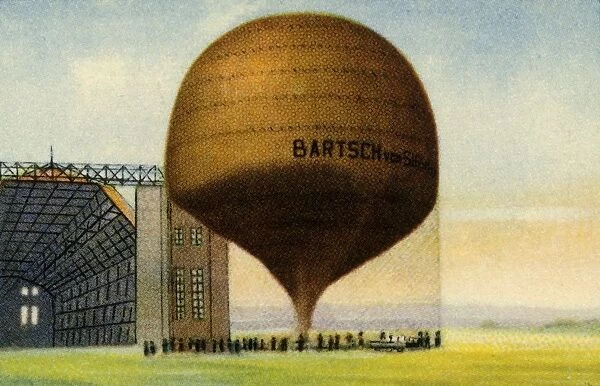 Hans Bartsch von Sigsfelds altitude research balloon, 1932. Creator: Unknown