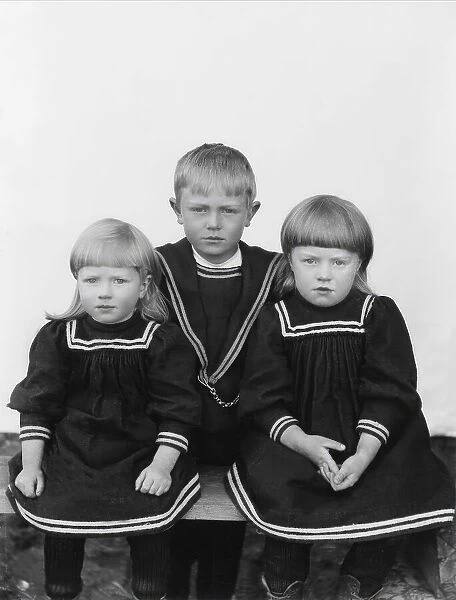 Hans Per Persson's children: son Paul (b.1892-05-06, died 1912), daughter Anna... 1898-1900. Creator: Hans Per Persson