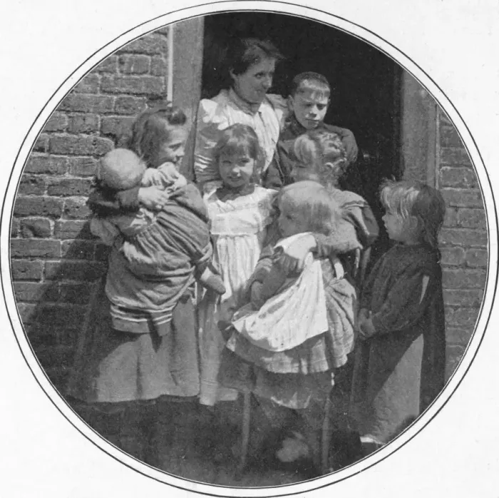 Framed Print : A happy little group, London, c1901 (1901) Framed Print : A happy little group, London, c1901 (1901)