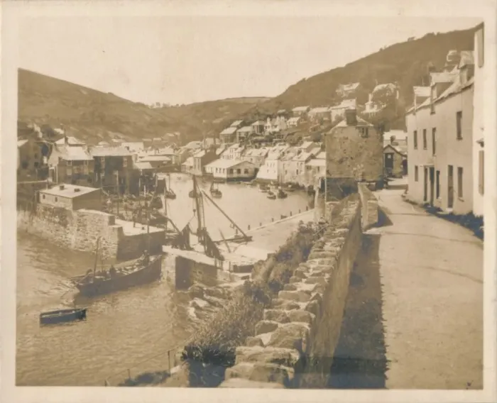 Framed Print : The Harbour Entrance - Polperro, 1927 Framed Print : The Harbour Entrance - Polperro, 1927