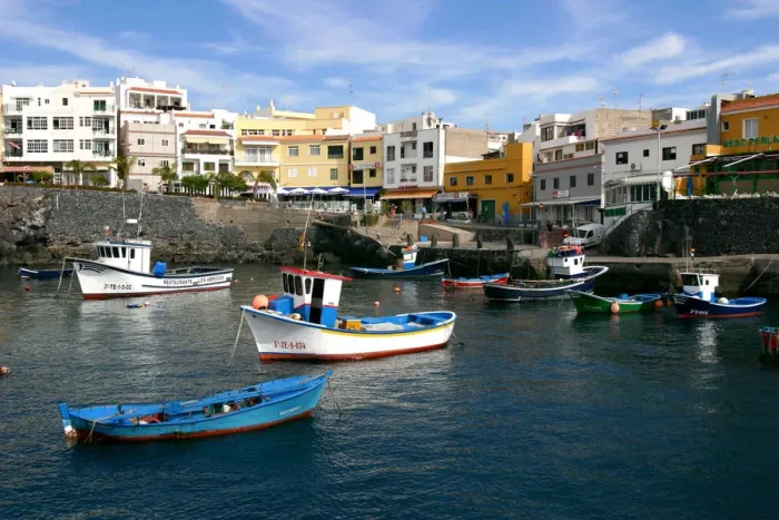 Framed Print : Harbour of Los Abrigos, Tenerife, Canary Islands, 2007 Framed Print : Harbour of Los Abrigos, Tenerife, Canary Islands, 2007