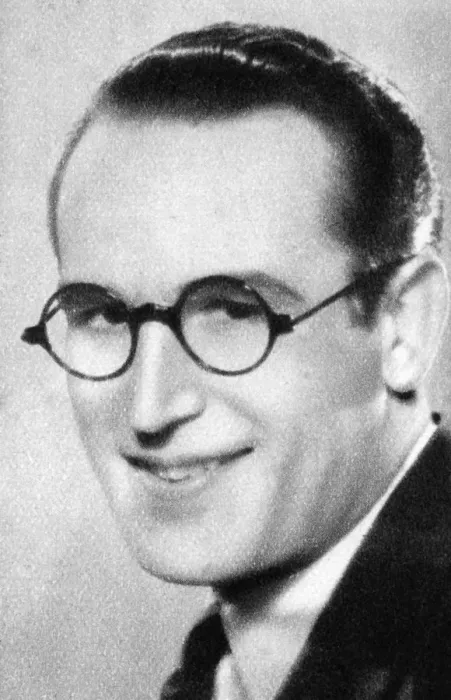 Framed Print : Harold Lloyd, American film actor, 1934-1935 Framed Print : Harold Lloyd, American film actor, 1934-1935