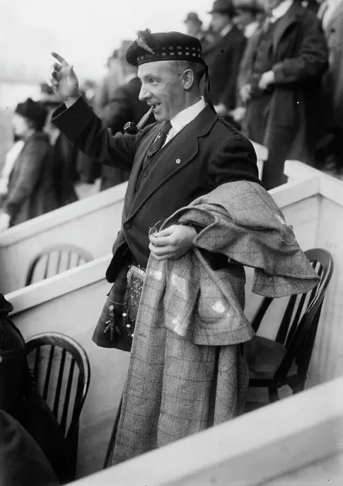 Framed Print : Harry Lauder, between c1915 and c1920. Creator: Bain News Service Framed Print : Harry Lauder, between c1915 and c1920. Creator: Bain News Service