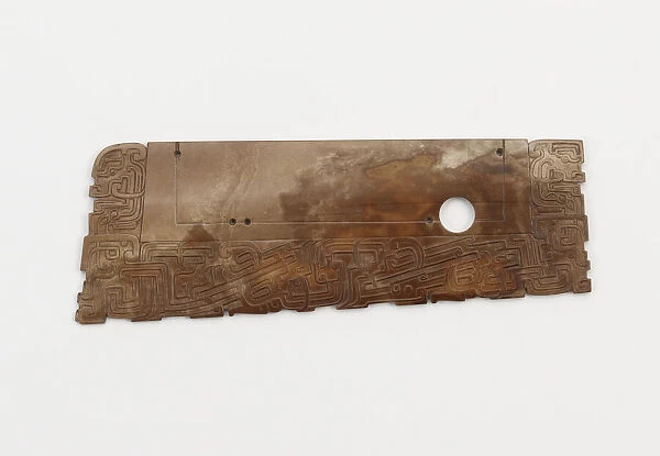 Harvesting knife (hu) with dragons, Eastern Zhou dynasty, 5th-4th century BCE