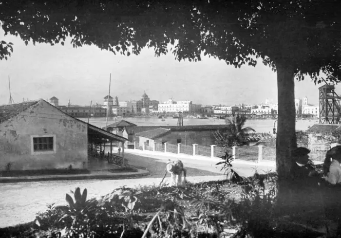Framed Print : Havana, Cuba, 1926 Framed Print : Havana, Cuba, 1926