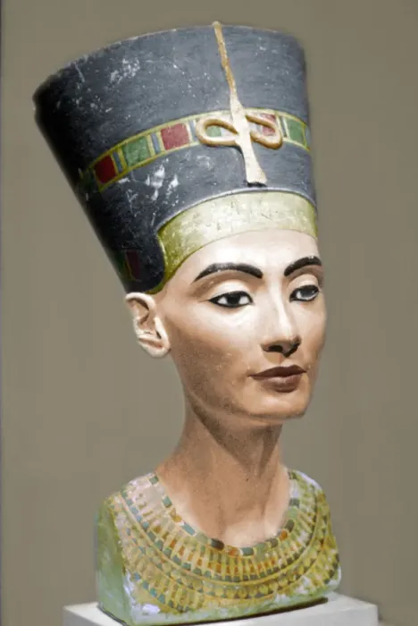 Framed Print : Head of Queen Nefertiti of Egypt Framed Print : Head of Queen Nefertiti of Egypt