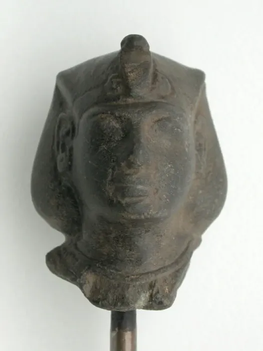 Framed Print : Head from Statuette of a King, Egypt, Late Period, Dynasty 26 (664-525 BCE) Framed Print : Head from Statuette of a King, Egypt, Late Period, Dynasty 26 (664-525 BCE)