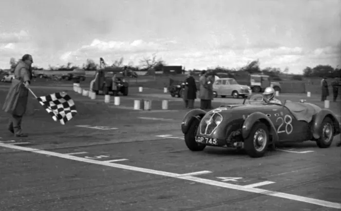 Framed Print : Healey Silverstone, H. Kemp at Snetterton 1953. Creator: Unknown Framed Print : Healey Silverstone, H. Kemp at Snetterton 1953. Creator: Unknown