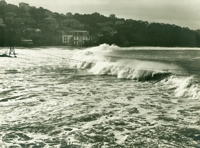 Framed Print : Heavy seas at Balmoral, c1950. Creator: Unknown Framed Print : Heavy seas at Balmoral, c1950. Creator: Unknown