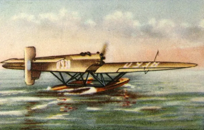 Framed Print : Heinkel He 5b floatplane, 1920s, (1932). Creator: Unknown Framed Print : Heinkel He 5b floatplane, 1920s, (1932). Creator: Unknown