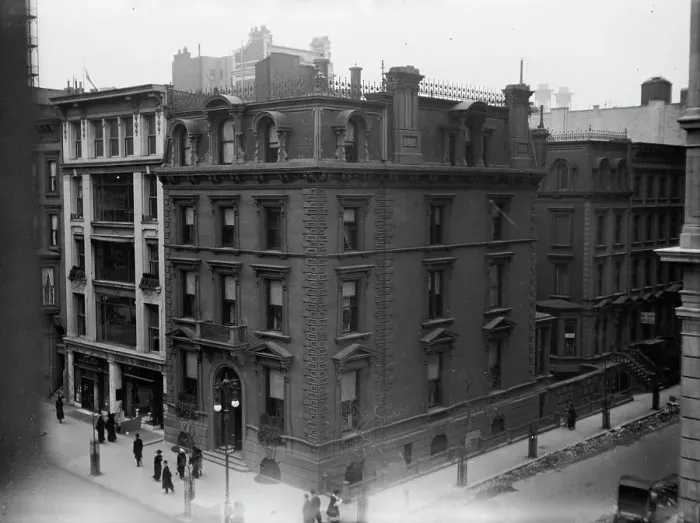 Framed Print : Helen Gould Shepard's, N.Y.C. between c1910 and c1915. Creator: Bain News Service Framed Print : Helen Gould Shepard's, N.Y.C. between c1910 and c1915. Creator: Bain News Service