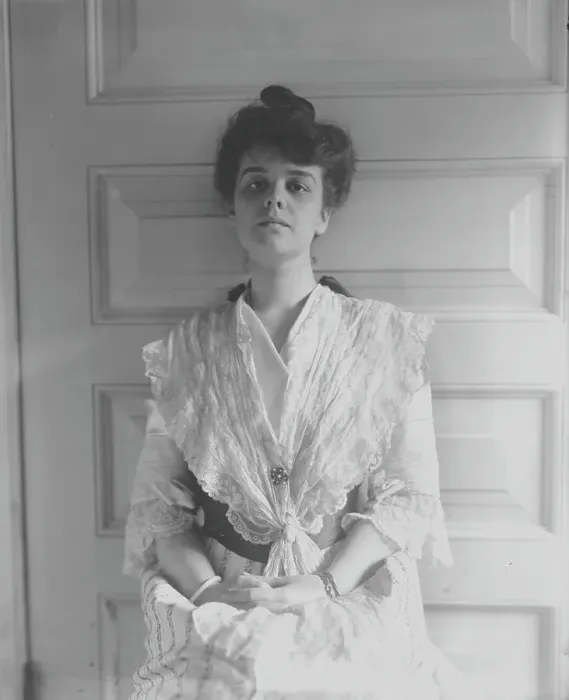 Framed Print : Helen Hay, between 1890 and 1910. Creator: Frances Benjamin Johnston Framed Print : Helen Hay, between 1890 and 1910. Creator: Frances Benjamin Johnston