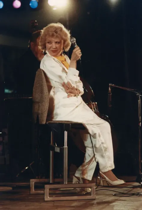 Framed Print : Helen Merrill, North Sea Jazz Festival, The Hague, Netherlands, 1990s Framed Print : Helen Merrill, North Sea Jazz Festival, The Hague, Netherlands, 1990s