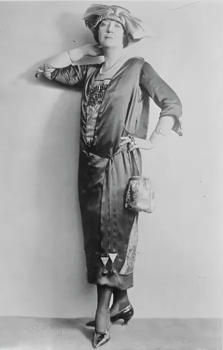 Framed Print : Helen Ware, between c1915 and c1920. Creator: Bain News Service Framed Print : Helen Ware, between c1915 and c1920. Creator: Bain News Service
