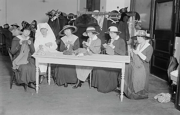 Helen Ware, Grace Schnebe, Chrystal Hearn, Frances Starr, Gladys Hanson, Lucy Weston, May 1917. Creator: Bain News Service