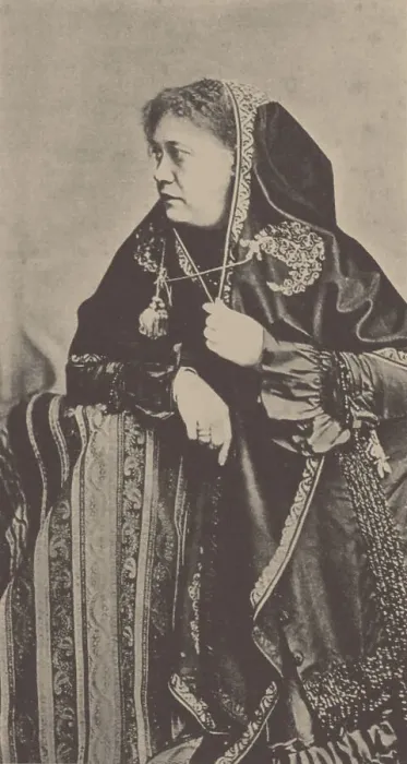 Framed Print : Helena Blavatsky (1831-1891), c. 1875 Framed Print : Helena Blavatsky (1831-1891), c. 1875