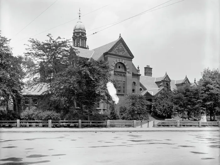 Framed Print : Hemenway gymnasium, Harvard University, Cambridge, Mass. between 1900 and 1920. Creator: Unknown Framed Print : Hemenway gymnasium, Harvard University, Cambridge, Mass. between 1900 and 1920. Creator: Unknown