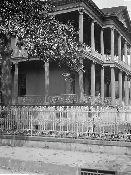 Henry Sullivan Buckner House, 1410 Jackson Avenue, New Orleans, between 1920 and 1926. Creator: Arnold Genthe