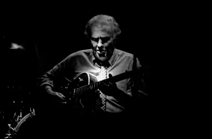 Framed Print : Herb Ellis, Ronnie Scotts, Soho, London, November, 1981. Artist: Brian O Connor Framed Print : Herb Ellis, Ronnie Scotts, Soho, London, November, 1981. Artist: Brian O Connor
