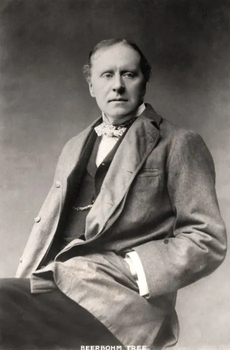 Framed Print : Herbert Beerbohm Tree (1852-1917), English actor, 1907. Artist: Langfier Photo Framed Print : Herbert Beerbohm Tree (1852-1917), English actor, 1907. Artist: Langfier Photo