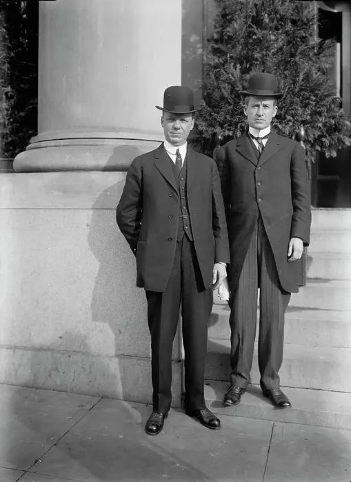 Framed Print : Herbert Spencer Hadley, Governor of Missouri, Right, with Gov. Morris of Montana, 1912. Creator: Harris & Ewing. Herbert Spencer Hadley, Governor of Missouri, Right, with Gov. Morris of Montana, 1912. Creator: Harris & Ewing Framed Print : Herbert Spencer Hadley, Governor of Missouri, Right, with Gov. Morris of Montana, 1912. Creator: Harris & Ewing. Herbert Spencer Hadley, Governor of Missouri, Right, with Gov. Morris of Montana, 1912. Creator: Harris & Ewing