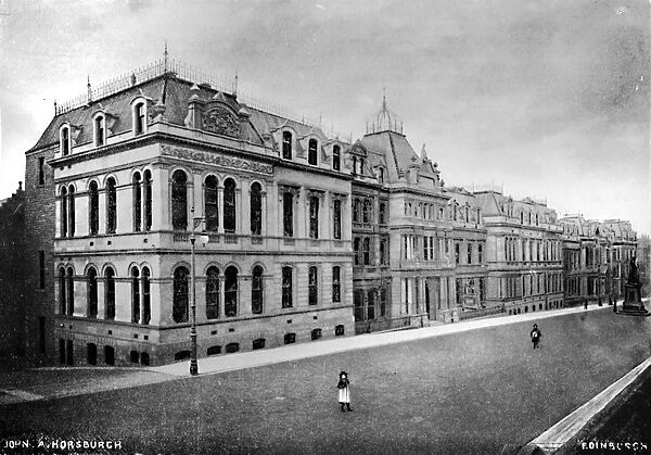 The Heriot-Watt College, Edinburgh, 1909. Creators: Fradelle & Young, John Horsburgh