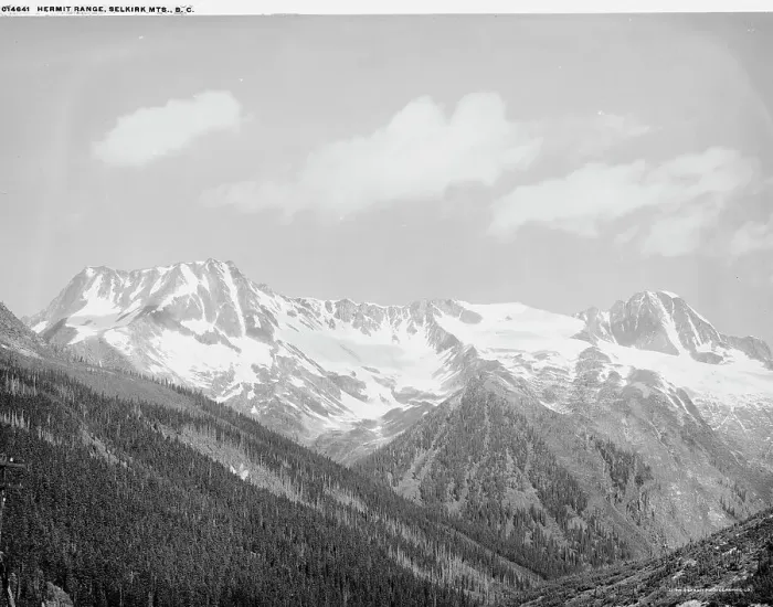 Framed Print : Hermit Range, Selkirk Mts. B.C. between 1900 and 1906. Creator: Unknown Framed Print : Hermit Range, Selkirk Mts. B.C. between 1900 and 1906. Creator: Unknown
