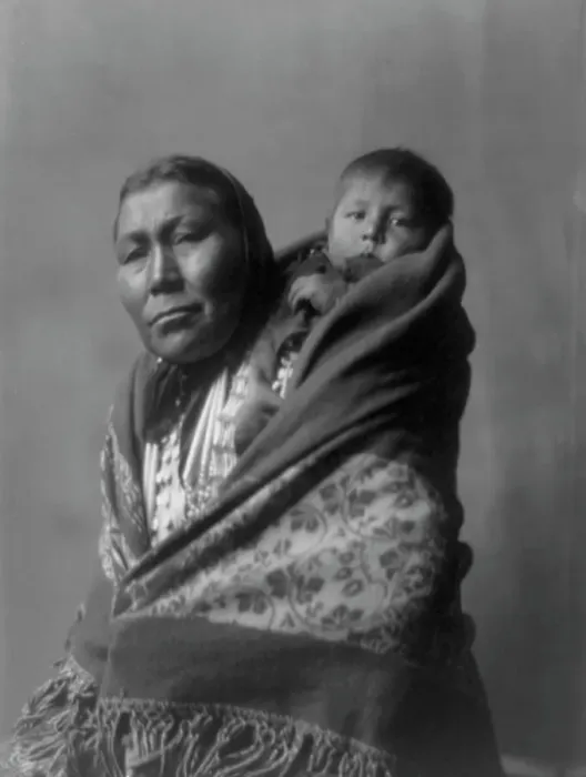 Framed Print : Hidatsa mother, c1908. Creator: Edward Sheriff Curtis Framed Print : Hidatsa mother, c1908. Creator: Edward Sheriff Curtis