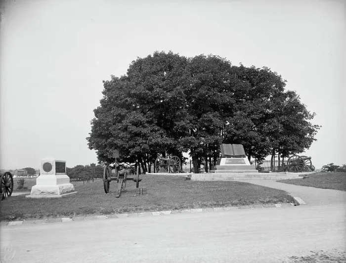Framed Print : High water mark, Gettysburg, Pa. between 1900 and 1910. Creator: Unknown Framed Print : High water mark, Gettysburg, Pa. between 1900 and 1910. Creator: Unknown