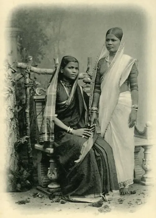 Framed Print : Hindu Ayahs. Creator: Unknown Framed Print : Hindu Ayahs. Creator: Unknown