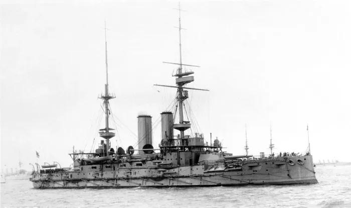 Framed Print : HMS Bulwark, British battleship, c1899-1914 Framed Print : HMS Bulwark, British battleship, c1899-1914