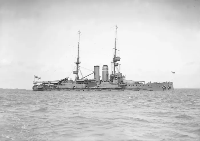 Framed Print : HMS Hindustan, 1911. Creator: Kirk & Sons of Cowes Framed Print : HMS Hindustan, 1911. Creator: Kirk & Sons of Cowes