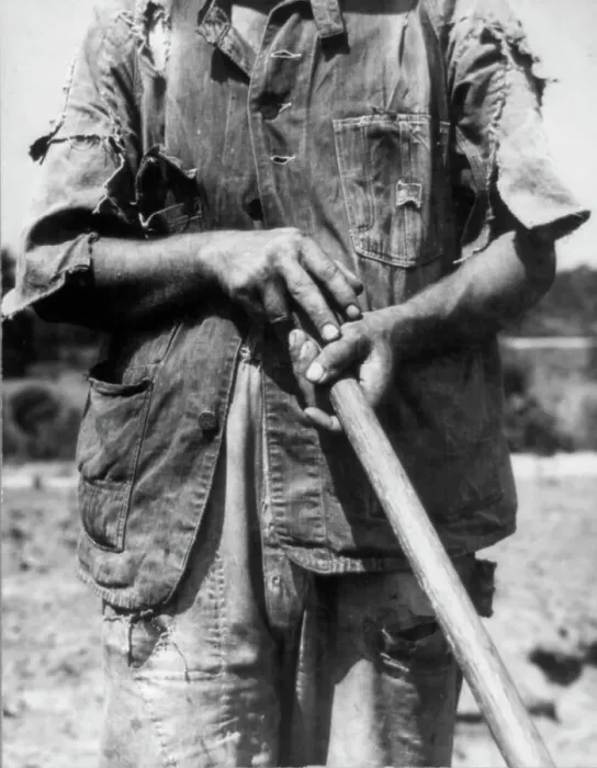 Framed Print : Hoe culture - Alabama tenant farmer near Anniston, 1936. Creator: Dorothea Lange Framed Print : Hoe culture - Alabama tenant farmer near Anniston, 1936. Creator: Dorothea Lange