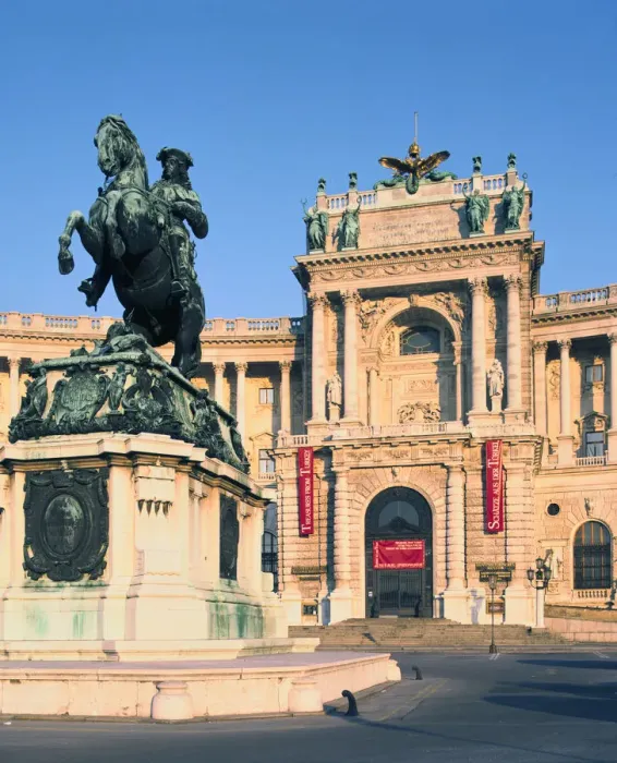 Framed Print : The Hofburg, Vienna, Austria Framed Print : The Hofburg, Vienna, Austria