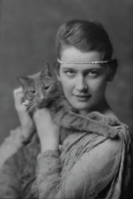 Framed Print : Holch, Anna, Miss, with Buzzer the cat, portrait photograph, ca. 1913. Creator: Arnold Genthe Framed Print : Holch, Anna, Miss, with Buzzer the cat, portrait photograph, ca. 1913. Creator: Arnold Genthe