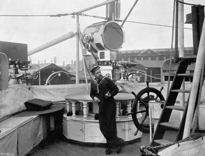 Framed Print : A holophote on board HMS Imperieuse, 1896. Artist: A Debenham Framed Print : A holophote on board HMS Imperieuse, 1896. Artist: A Debenham