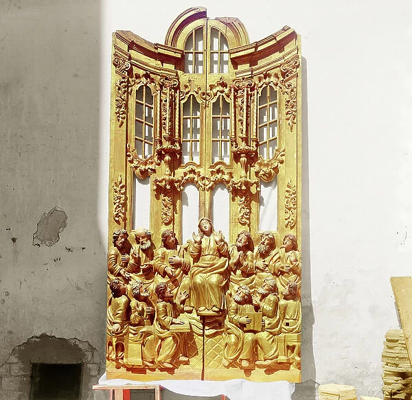 Holy Gates from the second half of the eighteenth century with carved images of the Mother..., 1911. Creator: Sergey Mikhaylovich Prokudin-Gorsky